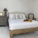 Rural 3 Bedroom With Swimming Pool