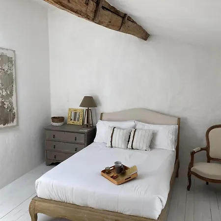 Rural 3 Bedroom With Swimming Pool Raix