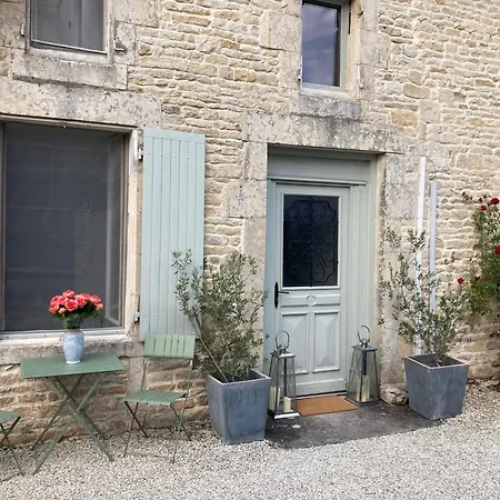 Rural 3 Bedroom With Swimming Pool