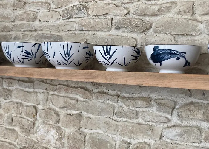 Rural 3 Bedroom With Swimming Pool * Raix