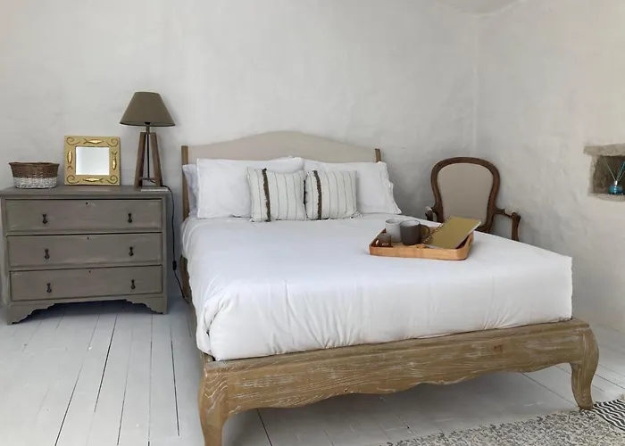 Rural 3 Bedroom With Swimming Pool